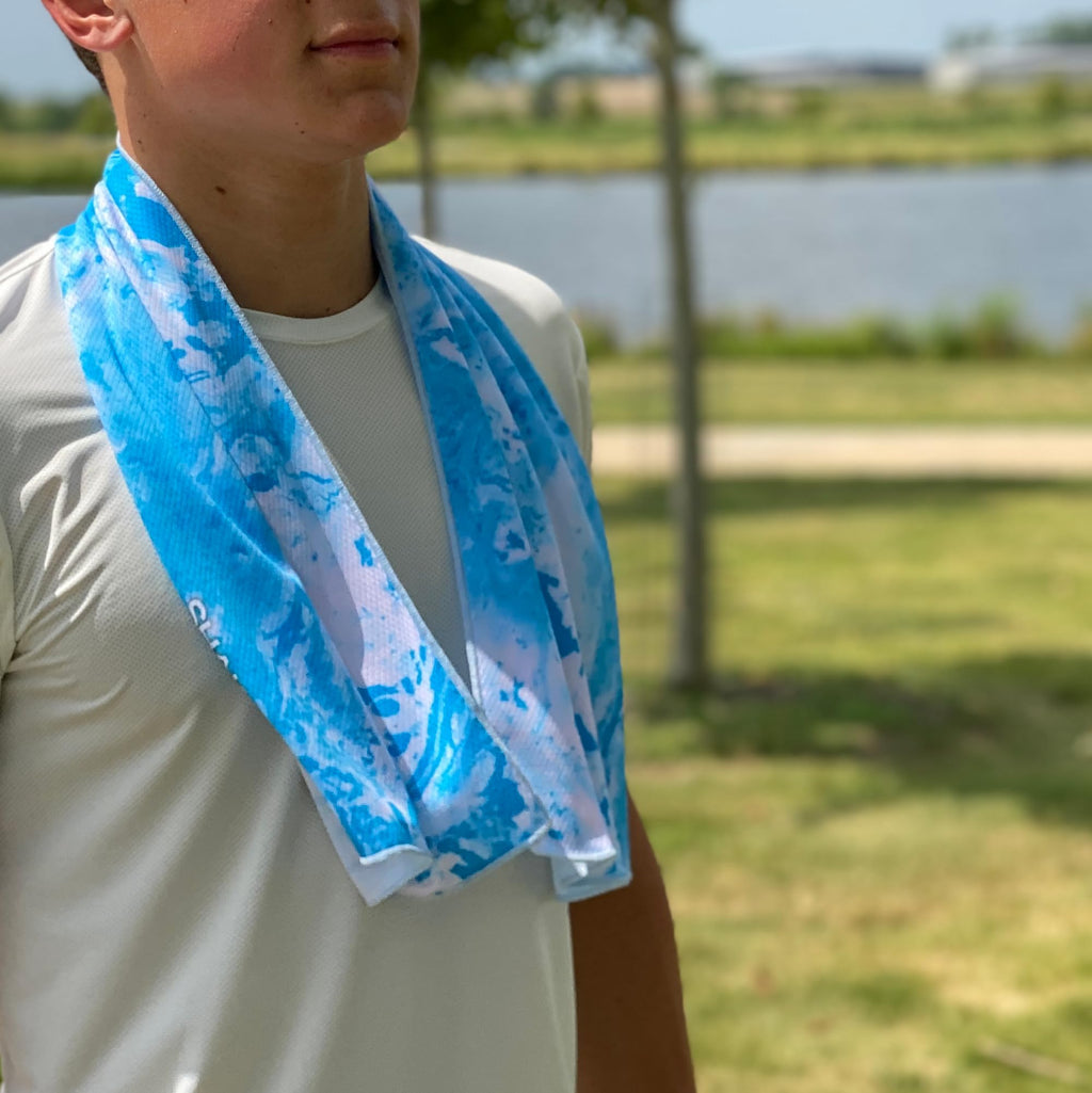 SHAKEitCOOL Extended Size Cooling Towel – Be Cool in Style - Heat Relief, Soft, Lightweight, Sun Protection, Easy Clean - Perfect for Biking, Hiking, Running, Yoga, Golf - Blue Purple Wave M