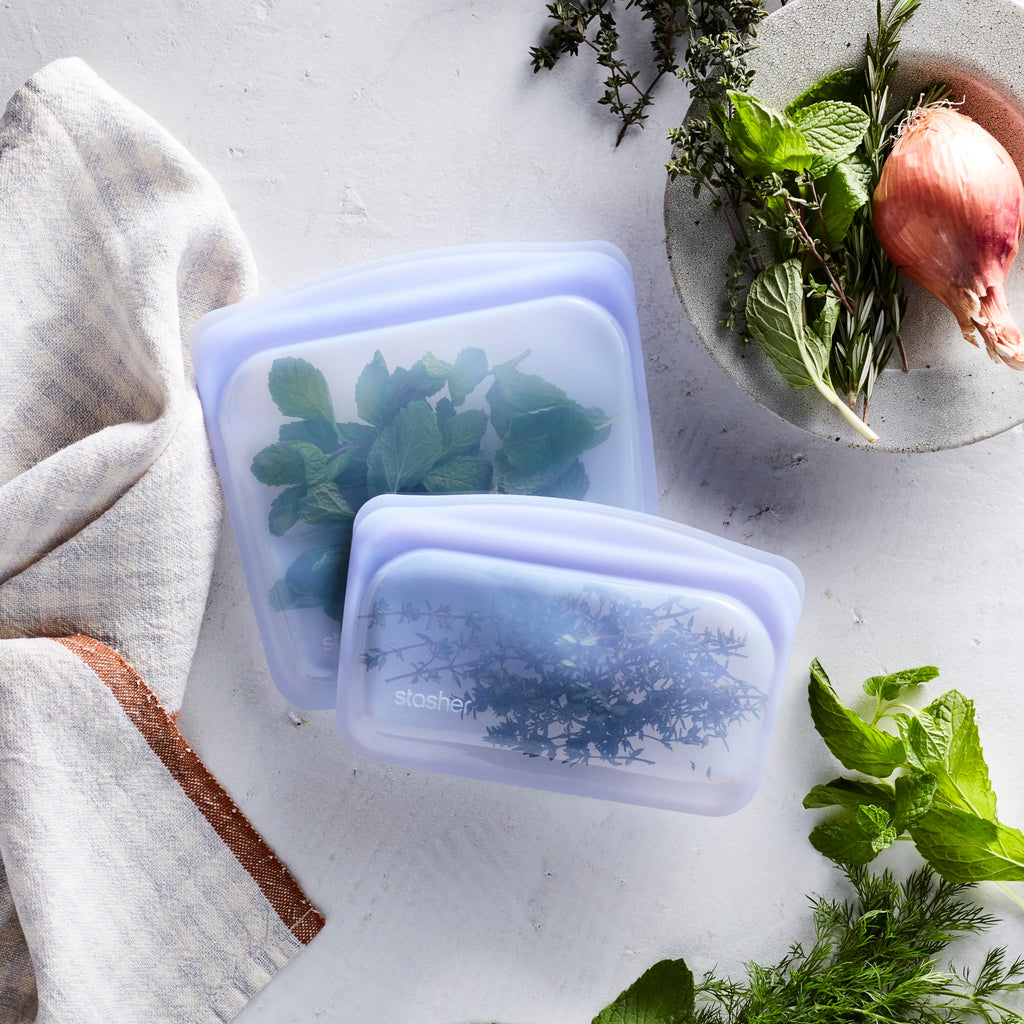 Stasher Silicone Reusable Storage Bags, 4-Pack, Reusable Freezer Bags, Microwave, Dishwasher, Oven Safe, Sous Vide, Premium Lunch Containers, Eco Friendly, Food-safe Silicone Snack Bag, Clear